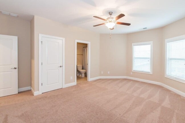 Building Photo - 4505 Summersweet Dr