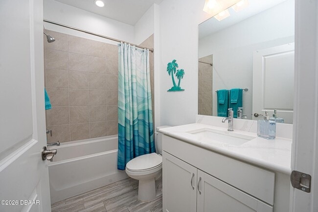 Building Photo - 375 Latitude Dr