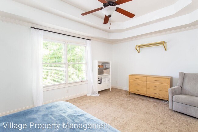 Building Photo - 3 br, 3.5 bath House - 908 11th Avenue North