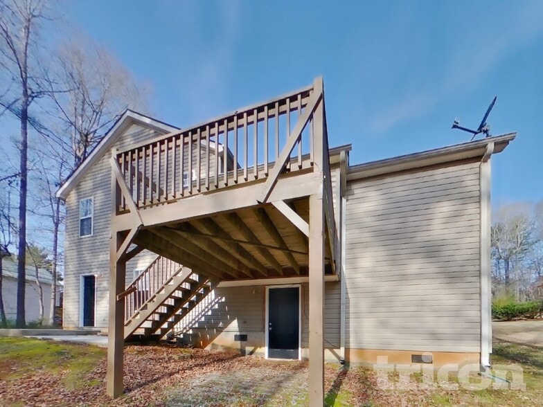 Building Photo - 45 Cedars Glen Way