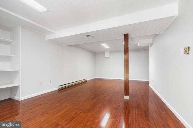 Building Photo - 222 Apple Blossom Ct