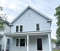 Building Photo - 313 E St Joseph St