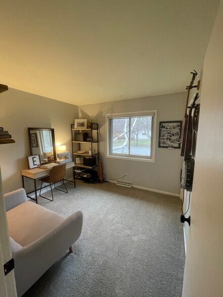 Office/Bedroom 3 - 2922 Greenway Trl