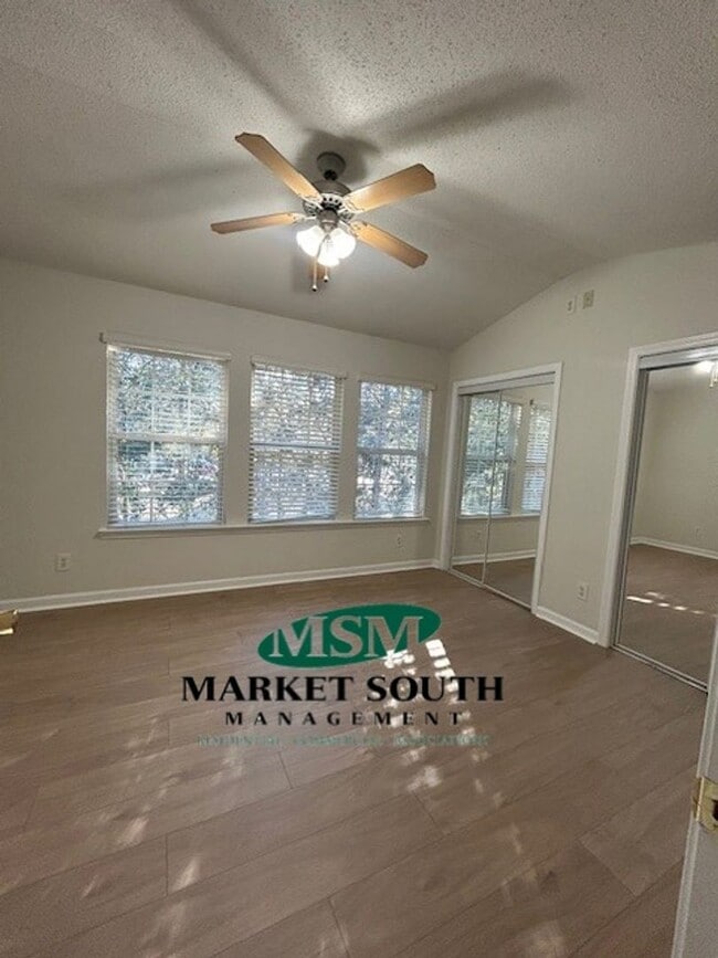 Building Photo - GEORGETOWN - KING GEORGE BOULEVARD