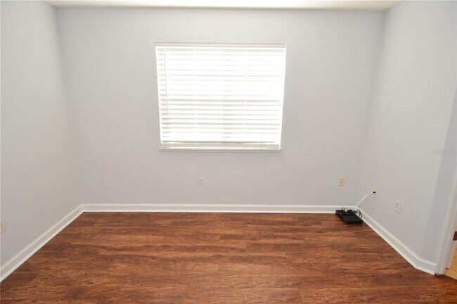 Building Photo - 2500 Winding Creek Blvd