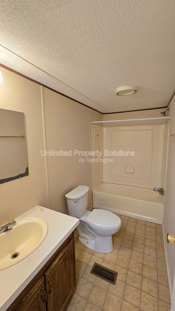 Building Photo - 337 Gold Coast Dr