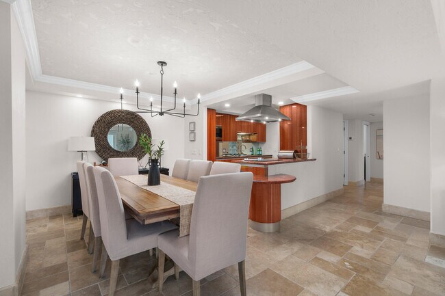 Building Photo - 1111 S Ocean Blvd