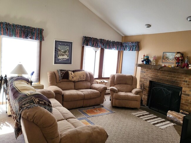 Building Photo - 3712 Silverheels Dr