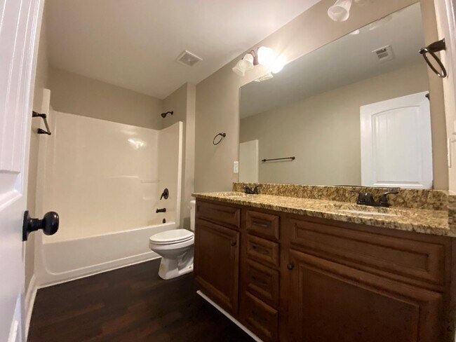 Building Photo - 3916 Griese Ln