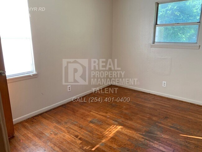 Building Photo - !! $250 OFF FIRST MONTHS RENT!! 3 Bedroom, 2 Bathroom Home for Rent in Killeen TX / Killeen ISD