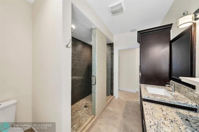Building Photo - 4920 SW 170th Ave