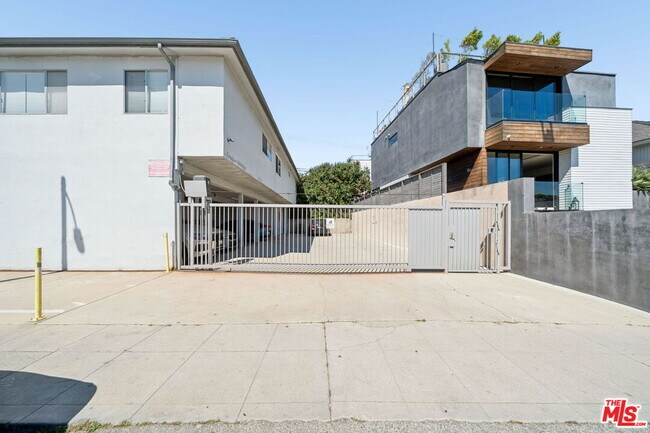 Building Photo - 510 Pacific Ave
