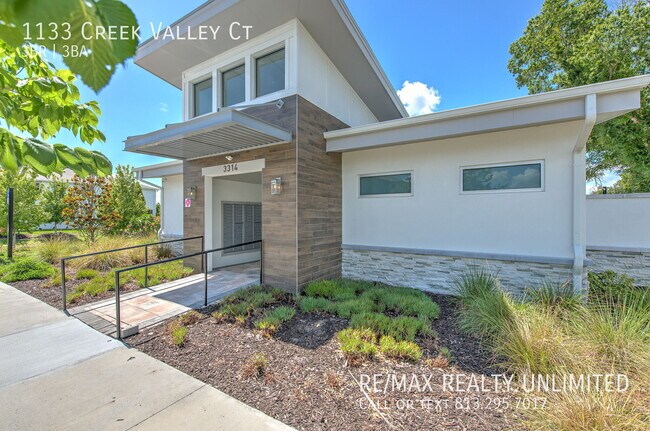 Building Photo - 1133 Crk Vly Ct