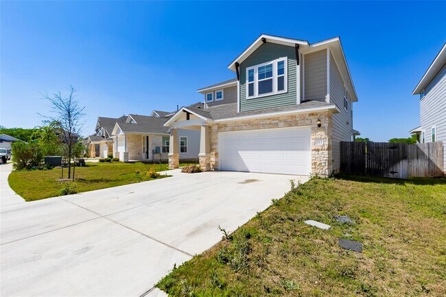 Building Photo - 113 Riverhill Dr