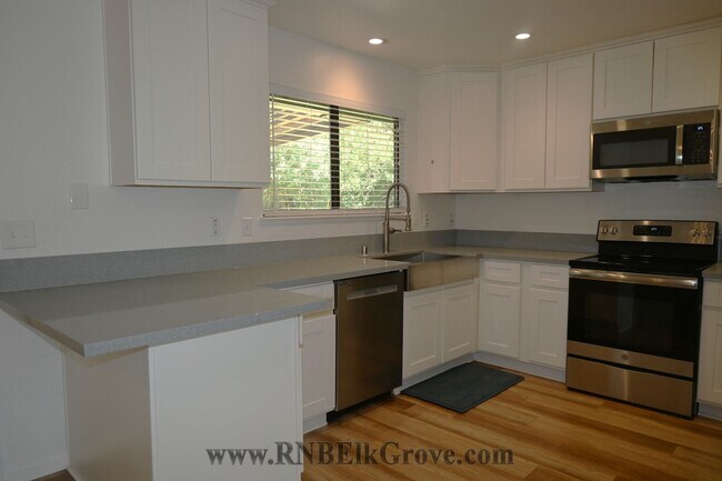 Building Photo - 23 Farallon Cir