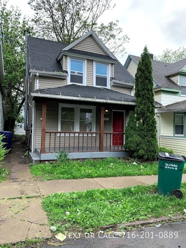 Building Photo - 26 Custer St