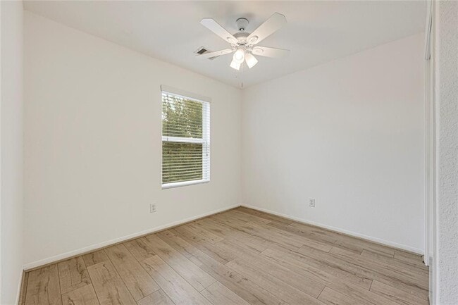 Building Photo - 5126 Lamppost Hill Ct