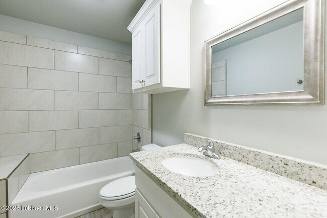 Building Photo - 7913 C R 5850