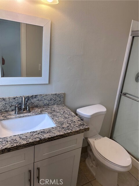 Building Photo - 14251 Green Valley Dr