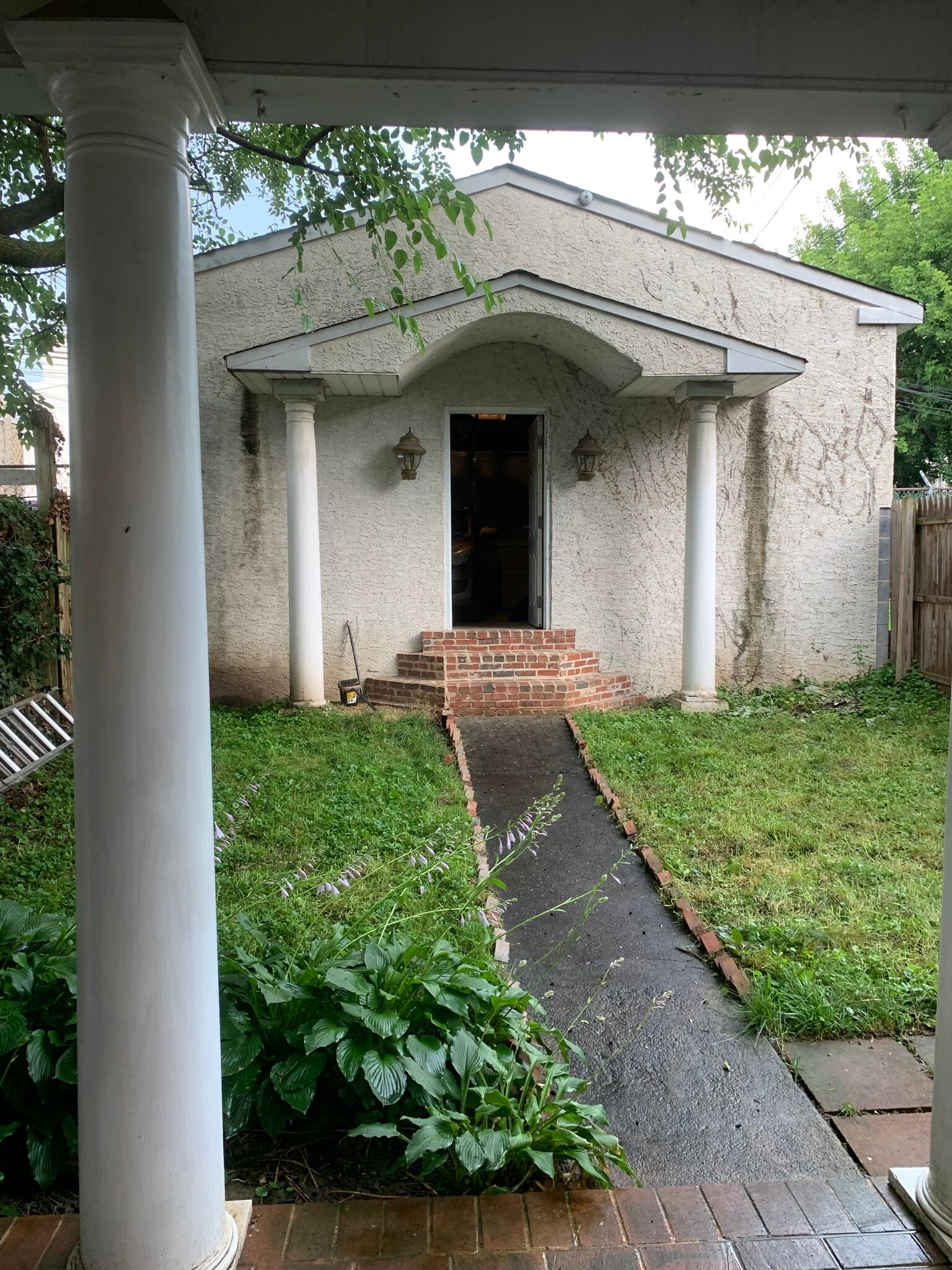 Building Photo - 1015 DeKalb St