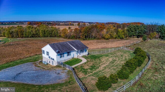 Building Photo - 8960 Albaugh Rd