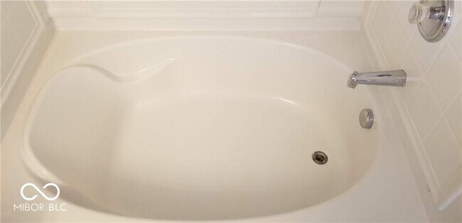 Building Photo - 14425 Black Farm Dr