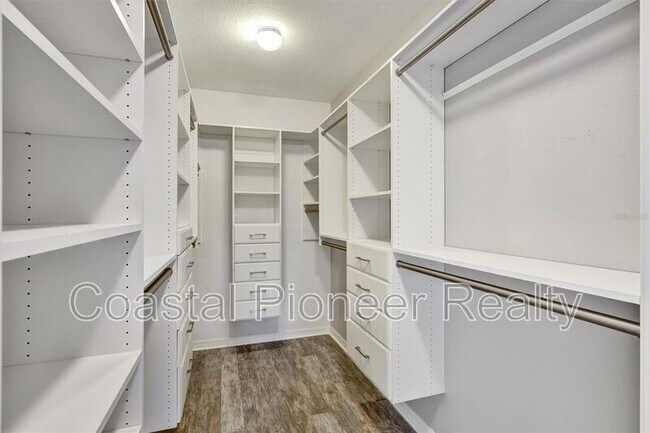 Building Photo - 227 Heritage Preserve Run