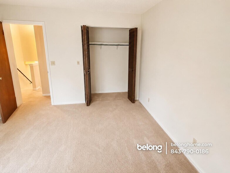 Building Photo - 129 Springwoods Lake Point