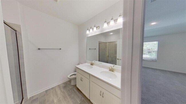 Building Photo - 3008 Via Sienna Cir