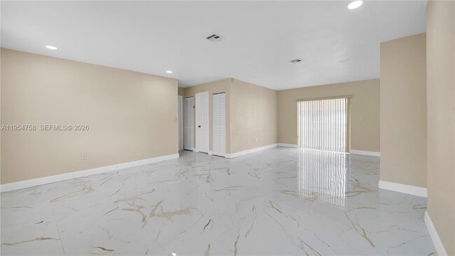 Building Photo - 2411 NW 208th St