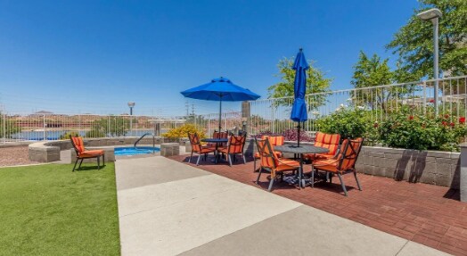 Building Photo - 120 E Rio Salado Pkwy