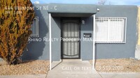 Building Photo - Charming 2 Bedroom 1 Bath In the La Mesa N...