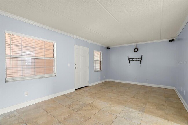 Building Photo - 120 S Church Ave