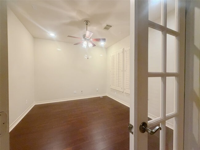 Building Photo - 5714 Brennan Ridge Ln