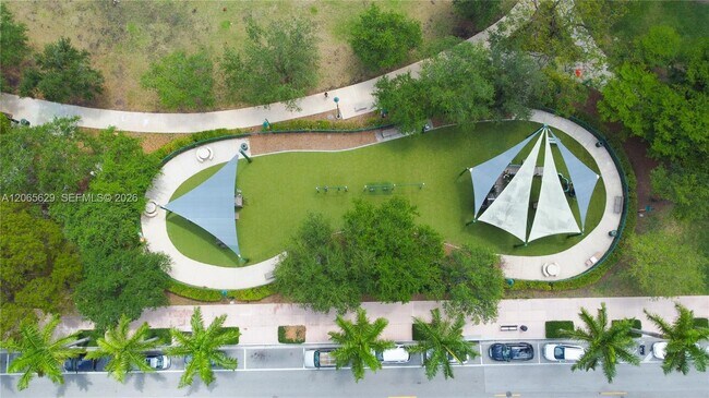 Building Photo - 5300 Paseo Blvd