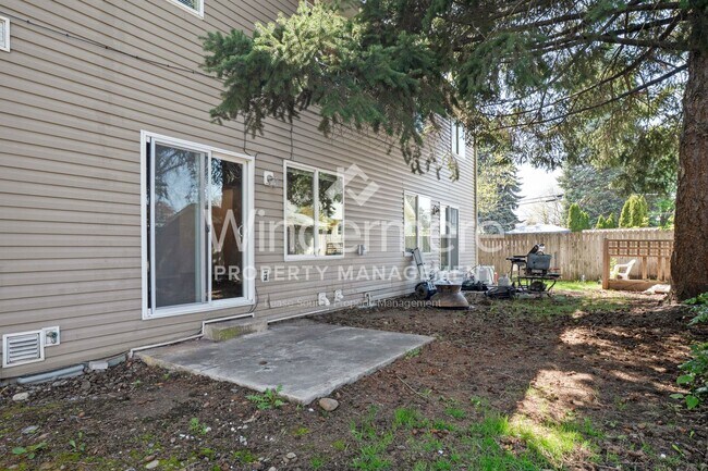 Building Photo - 114 N Bowdish Rd