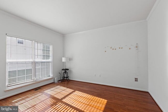 Building Photo - 36 Fletcher Dr