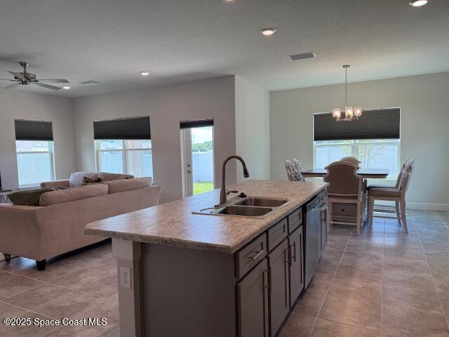 Building Photo - 1242 Tupelo Cir