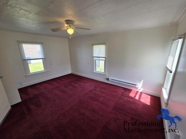 Building Photo - 3 bedroom in Billings MT 59105