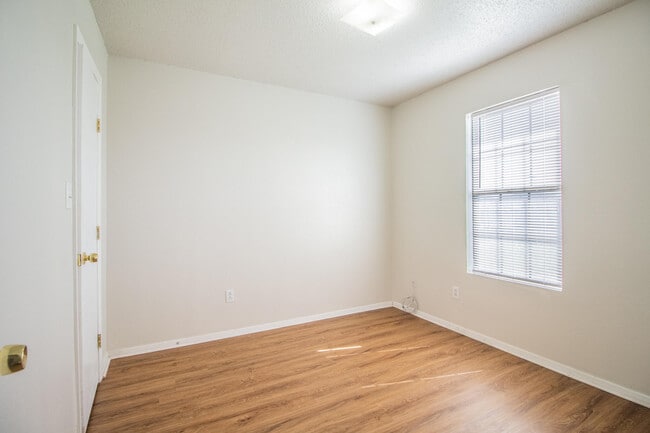 Building Photo - 6307 24th St