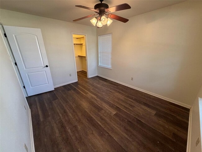 Building Photo - 11810 Rain Forest Cove