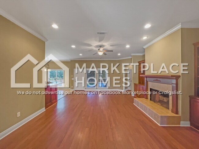 Building Photo - 1752 Denali Ct