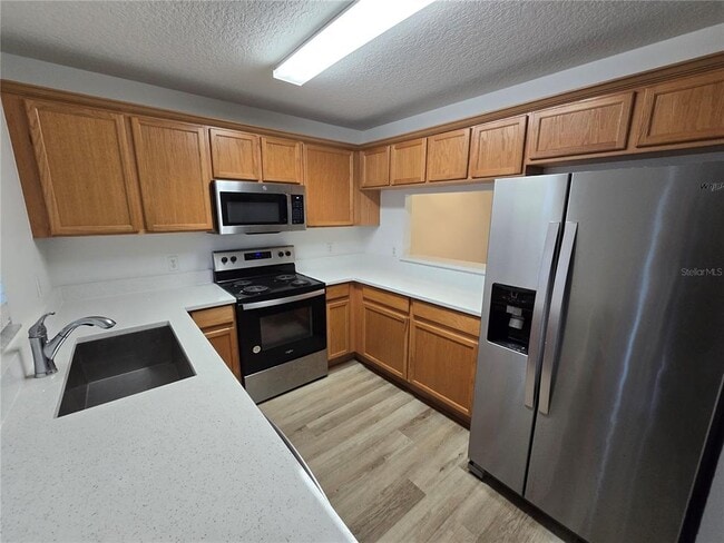 Building Photo - 259 Castlekeeper Pl