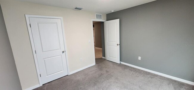 Building Photo - 16778 Carlton Pond St