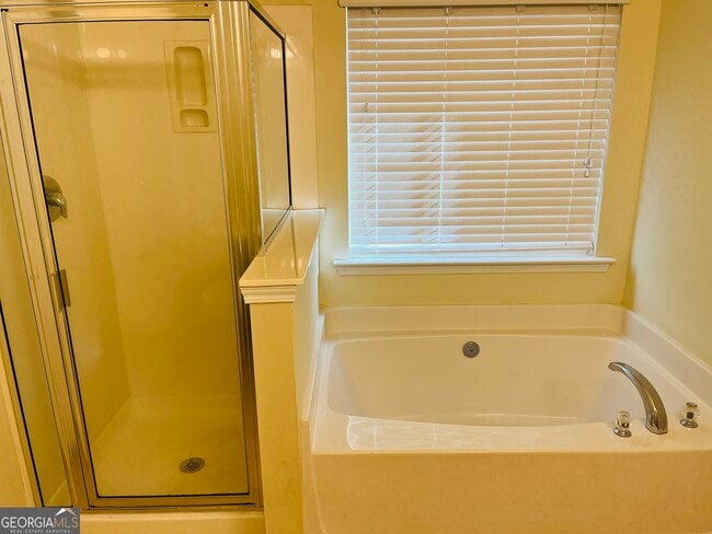 Building Photo - 2042 Appaloosa Way