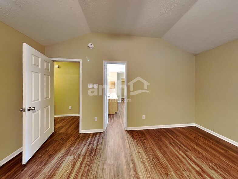 Building Photo - 31306 Perlican Dr