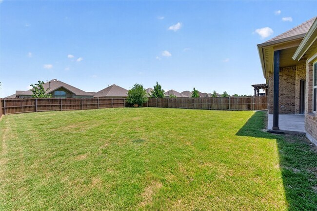 Building Photo - 2819 Diamondback Dr