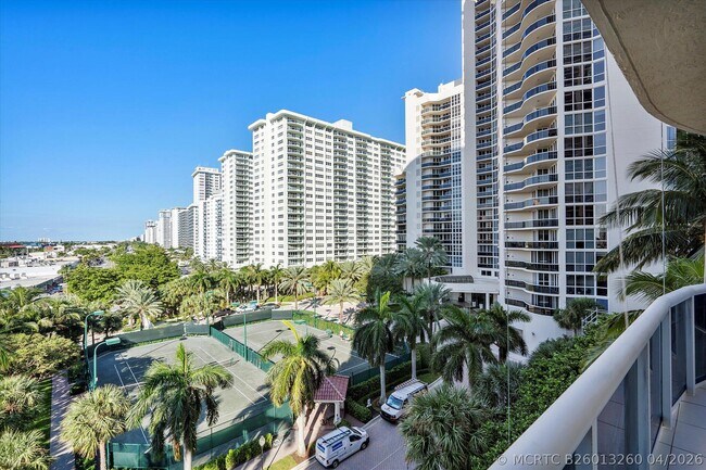 Building Photo - 3100 N Ocean Blvd