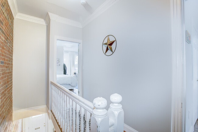 Building Photo - 1631 4th St NW