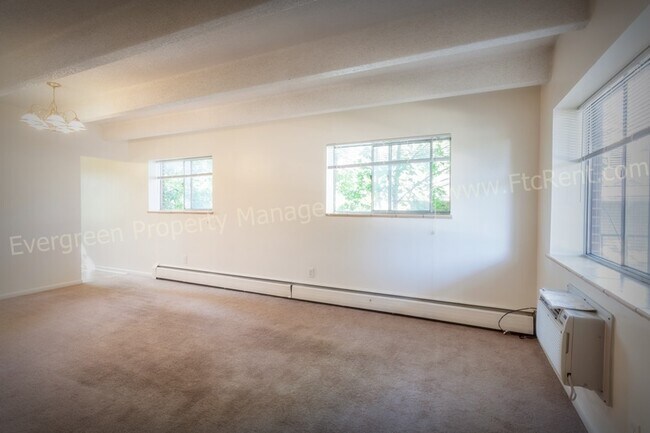 Building Photo - 1109 Alford St
